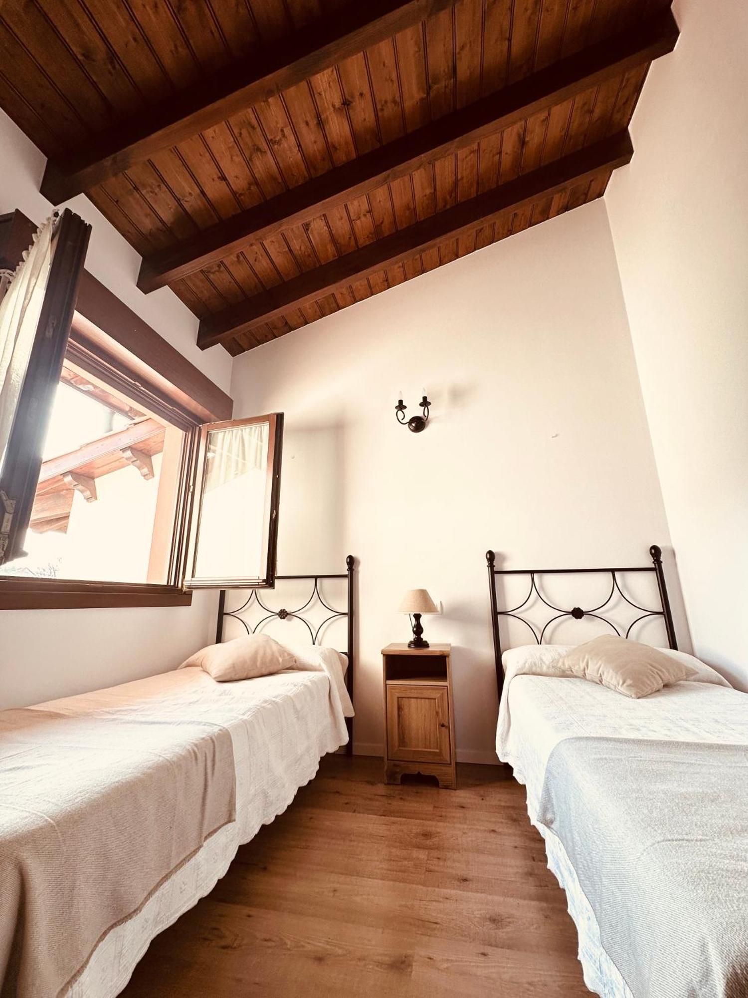 Los Castros Apartamentos Rurales A Llames de Pria Ngoại thất bức ảnh