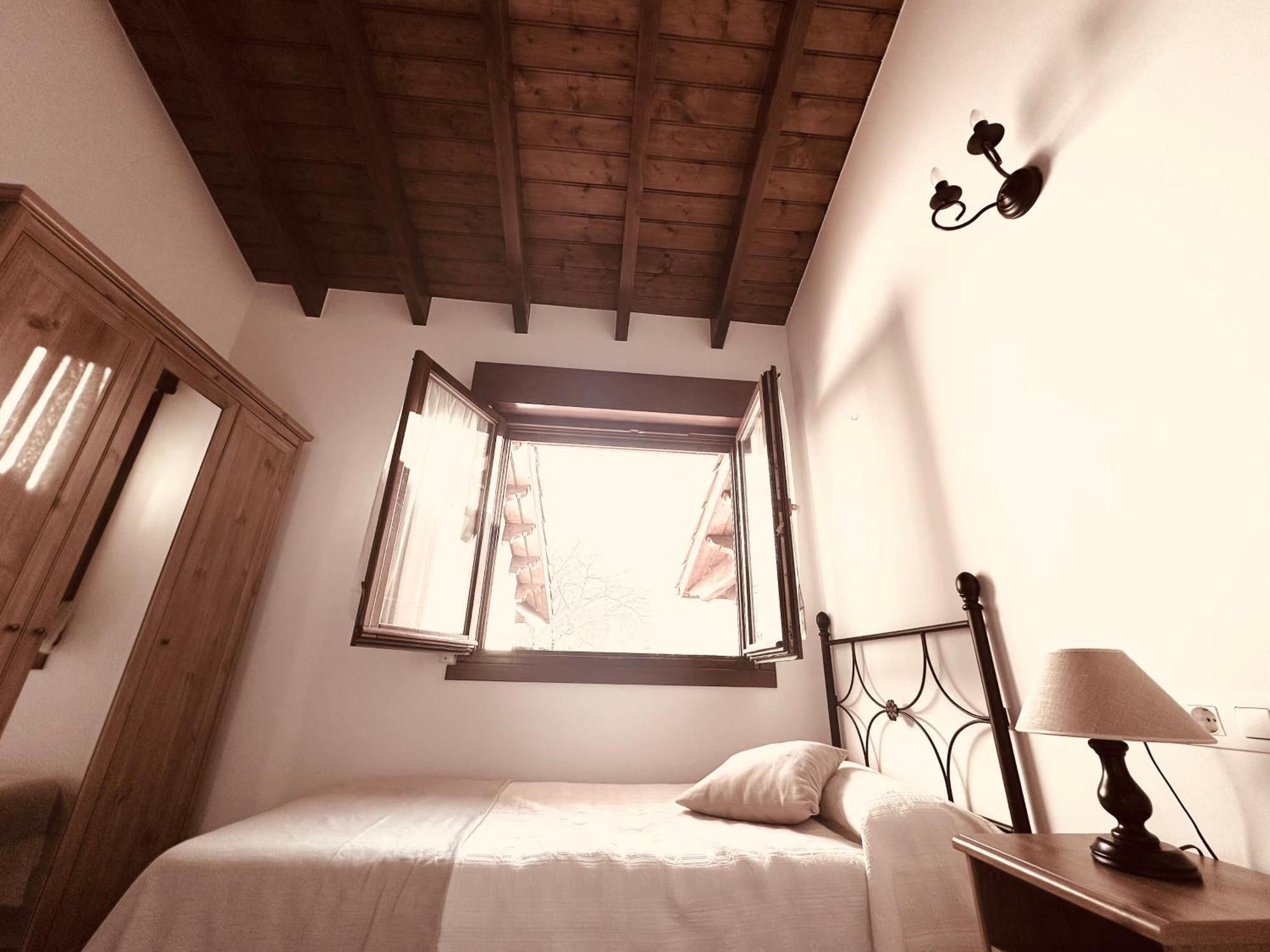 Los Castros Apartamentos Rurales A Llames de Pria Ngoại thất bức ảnh